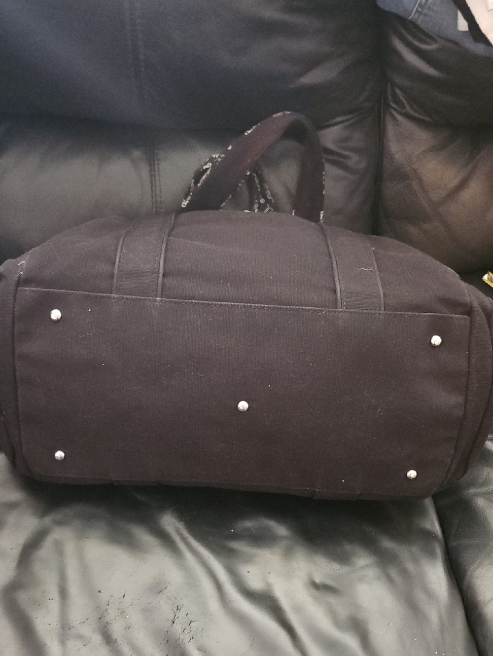 Aritzia TNA Black Canvas Duffle Medium Weekender Collegiate  ZIpper Bag - Picture 4 of 11